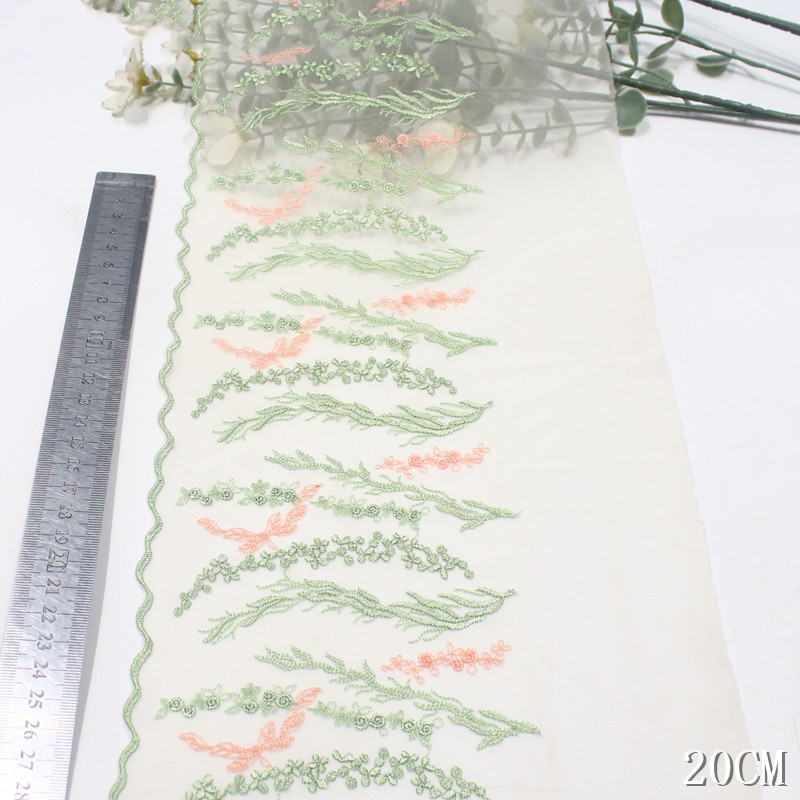 1ロット/31ヤード高品質ヌードソフトチュール花柄刺繍レース - Baby Clothing Quality のレビューと価格